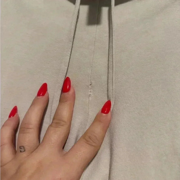 Skims Wide Leg Relaxed Fit Ultra Soft Loose Boyfriend Pant Size M Beige Drawstri - Picture 2 of 4